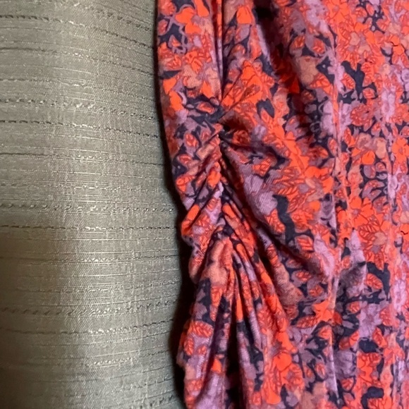 Free People Hollywood floral button top - Picture 5 of 6